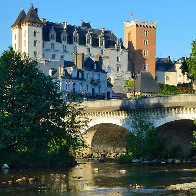 hotel dans pau centre